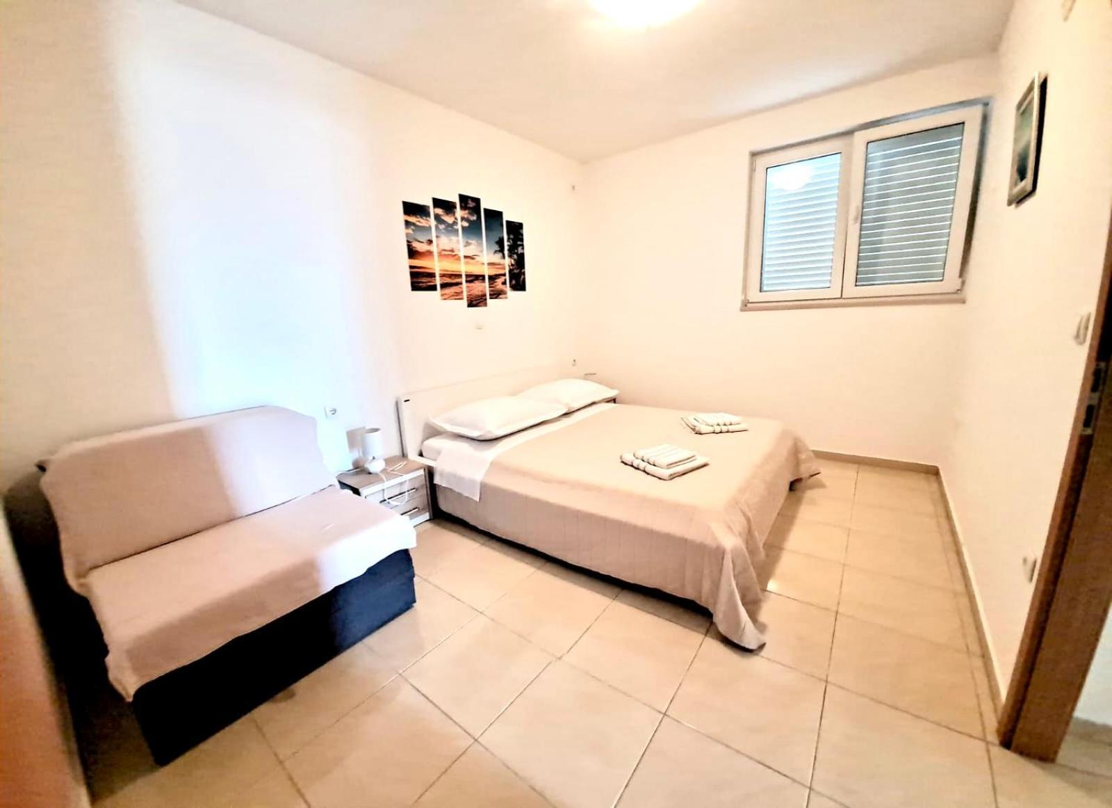 Nemira Beach Getaway Omiš Esterno foto